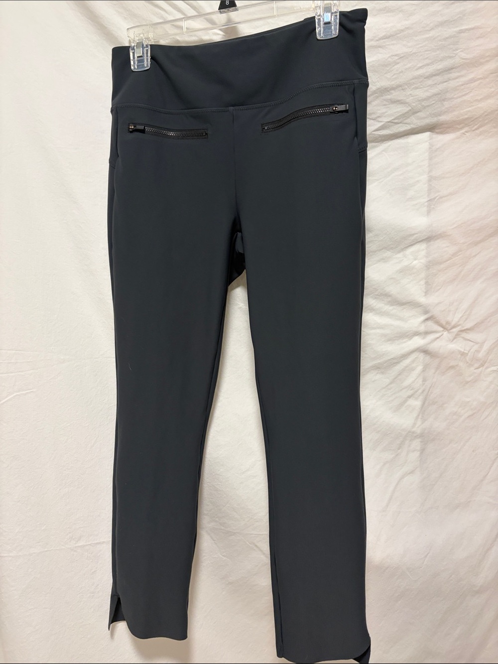 EUC Athleta Charcoal Gray Activewear Leggings size Medium